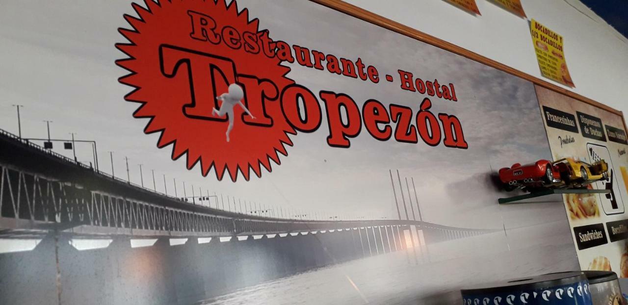 Matallana de Valmadrigal Hostal El Tropezon מראה חיצוני תמונה