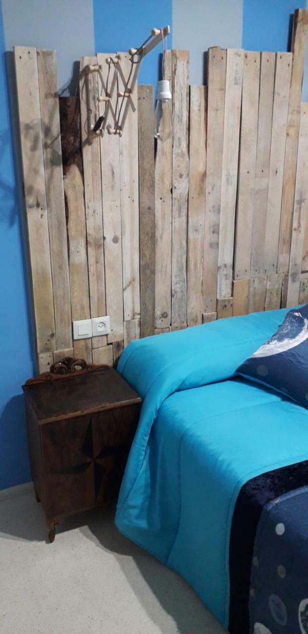 Matallana de Valmadrigal Hostal El Tropezon מראה חיצוני תמונה